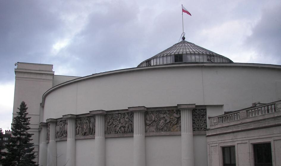 Sejm:  komisja finansów za udzieleniem absolutorium rządowi