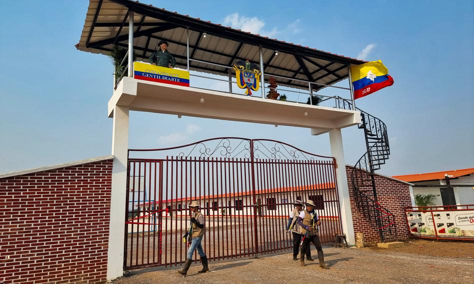 Byli bojówkarze FARC terroryzują ludność cywilną