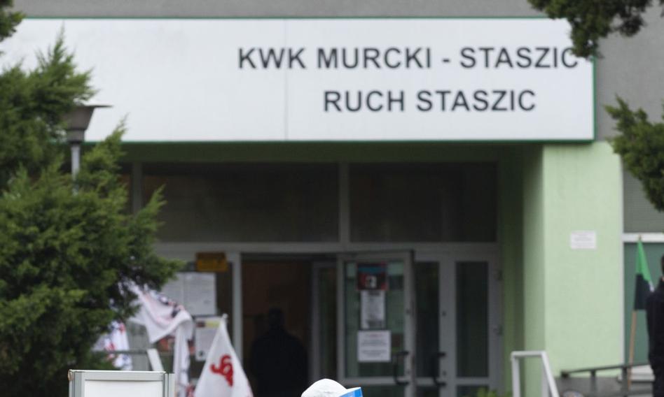 Zatrzęsło w Katowicach. Załoga wycofana z kopalni Murcki-Staszic