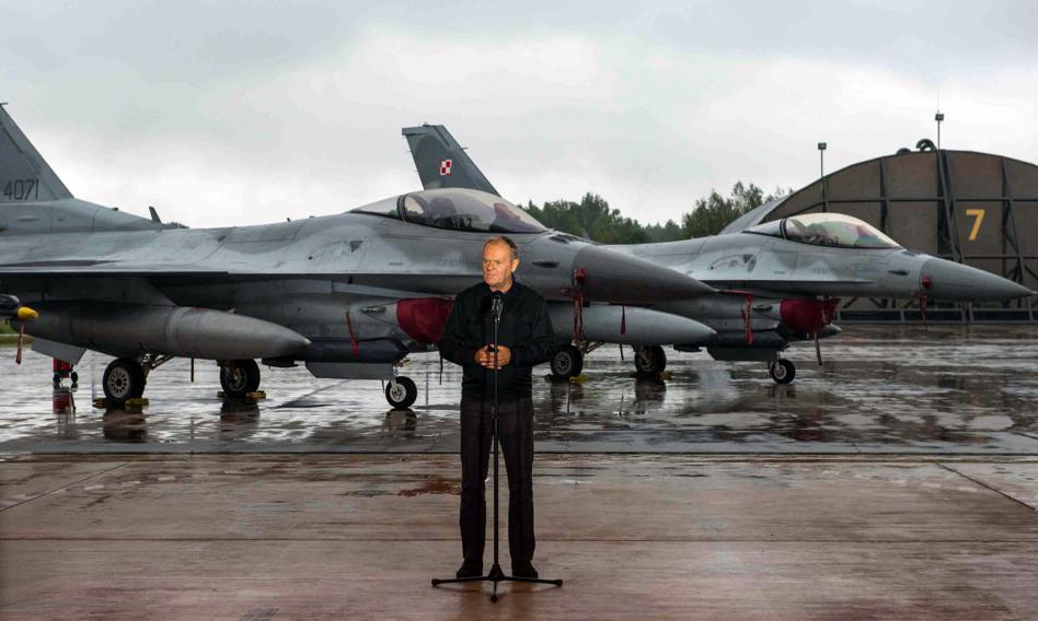 Premier do pilotów w Łasku: Bez was Polska byłaby bezbronna. Pora, by Amerykanie się wywiązali