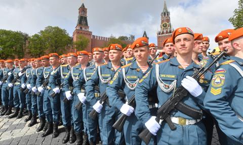 Były wiceszef rosyjskiego MON miał oszukiwać. Wszczęto sprawę karną