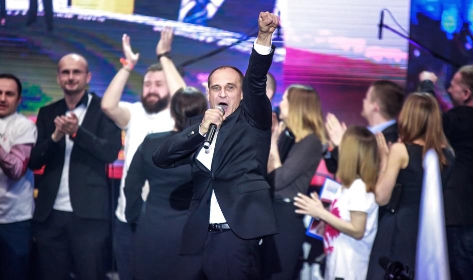 Kopacz: Kukiz nie powinien prowadzić debaty Komorowski-Duda