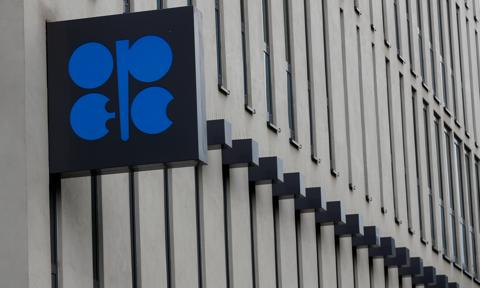 Kraje OPEC+ zgodziły się zwiększyć wydobycie ropy. Oto nowe poziomy