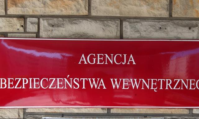 ABW współdziałała przy rozbiciu międzynarodowej grupy wyłudzającej VAT
