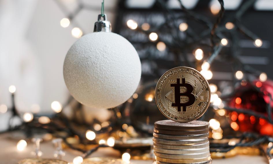 Bitcoin szaleje przed Świętami. Mocna korekta na kryptowalutach