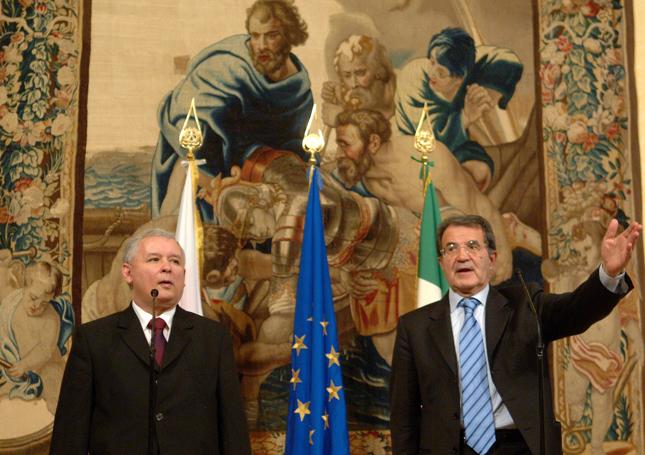 Rzym, 12.10.2006. Wizyta premiera Jarosława Kaczyńskiego w Republice Włoskiej. Spotkanie z premierem Włoch Romano Prodim