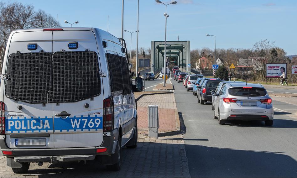 Niemcy wyrażają ubolewanie. Sprawa incydentu z migrantami w Osinowie Dolnym