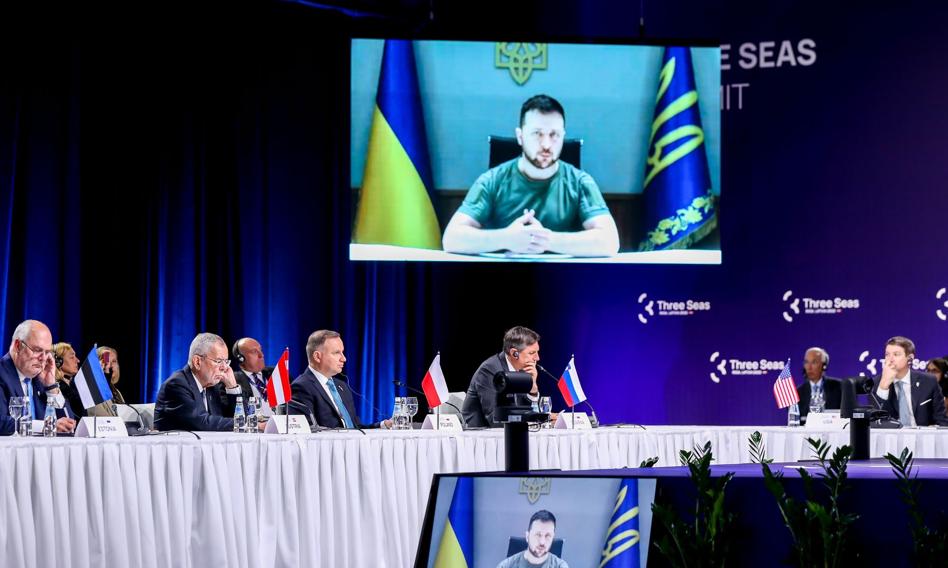 Prezydent Duda: Stworzyliśmy nowy rodzaj partnerstwa z Trójmorzem; przyznaliśmy go Ukrainie