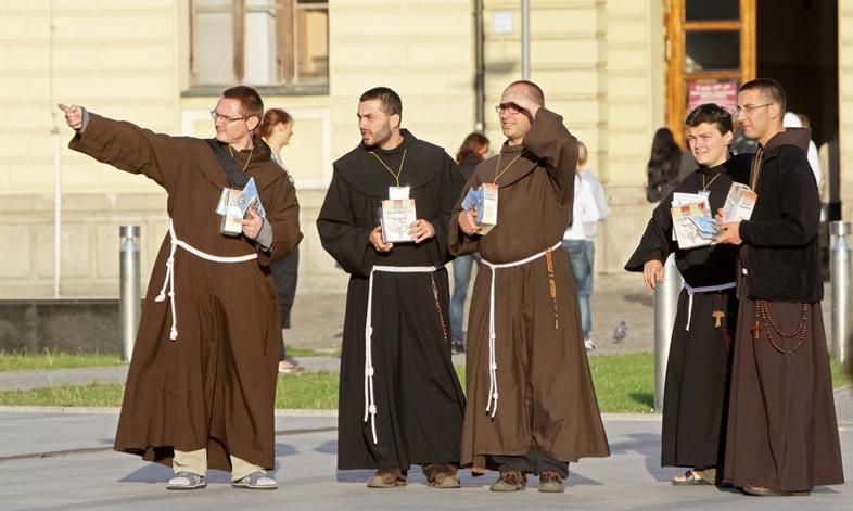 Zakon franciszkanów stracił dziesiątki milionów euro