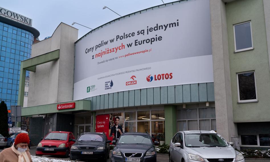 Końcówka stycznia przyniosła podwyżki cen paliw