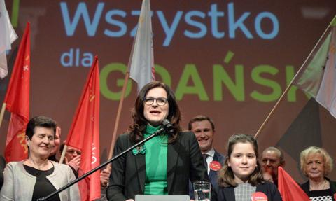 Nawrocki uderzył w prezydent Gdańska. Oskarża ją o... "schowanie pana Jerzego"