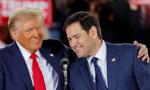 Internet śmieje się z Marco Rubio w... za dużych butach