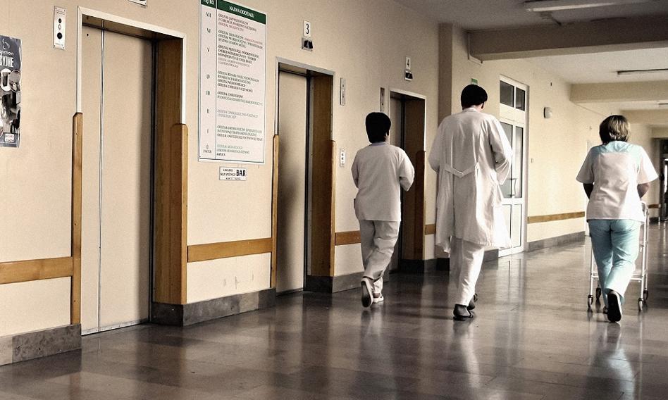 Dług szpitala w Kaliszu wobec pielęgniarek wynosi 37 mln zł. To ich zaległe wynagrodzenia