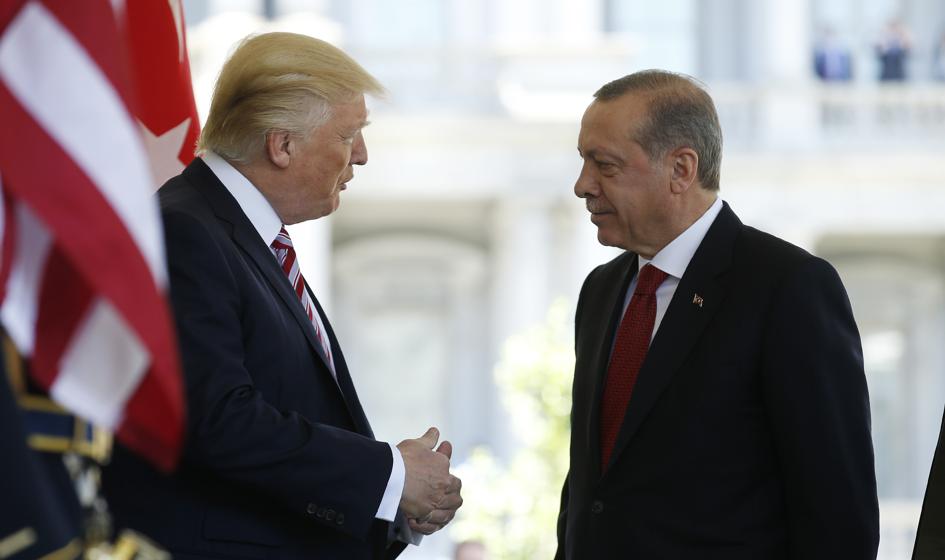 Koniec sankcji na Syrię? Erdogan rozmawiał z Trumpem