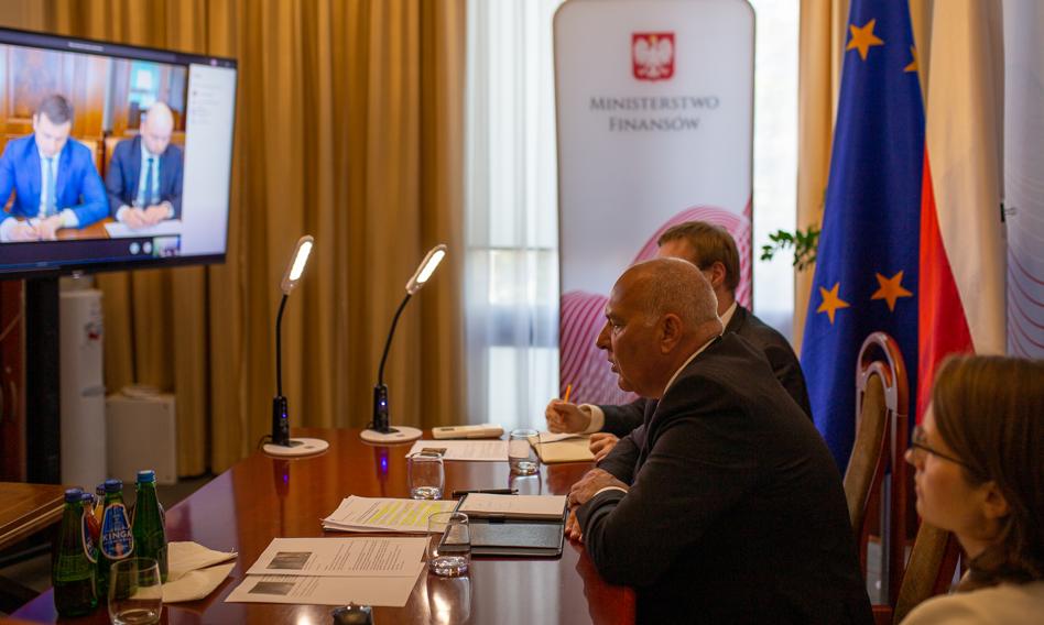 MF: Polska i Ukraina zacieśniają współpracę w walce z oszustami podatkowymi i celnymi
