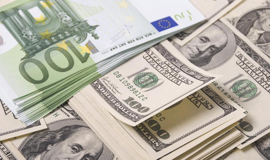 EUR/USD najspokojniejszą z głównych par walutowych