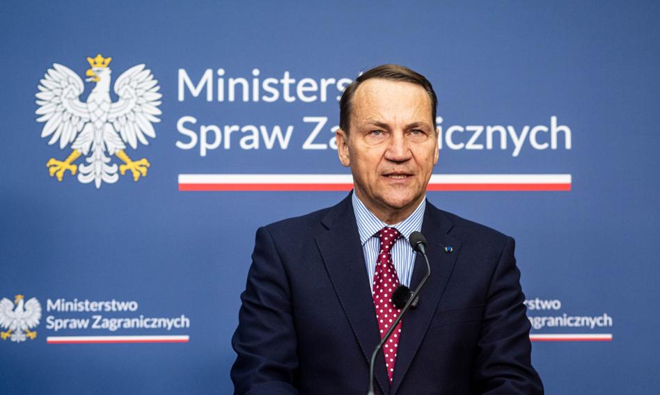 „Nie może być Jałty II wobec Ukrainy”. Sikorski wzywa Nawrockiego do działania