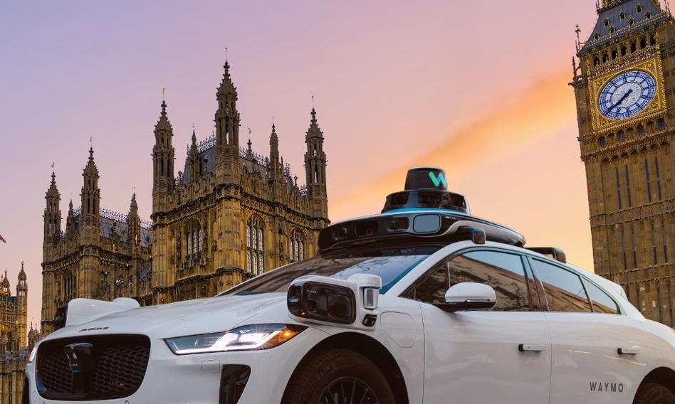 Autonomiczne taksówki wjeżdżają do Londynu. To pierwsze miasto w Europie, po którym jeździć będą taksówki bez kierowcy