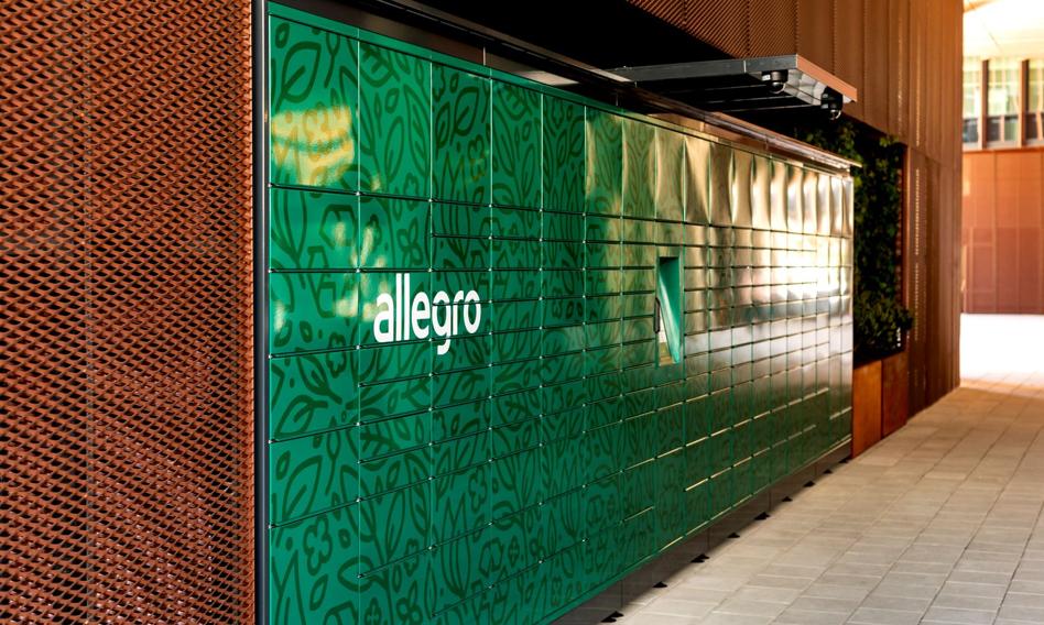 Allegro postawiło cztery własne automaty paczkowe zasilane zieloną energią