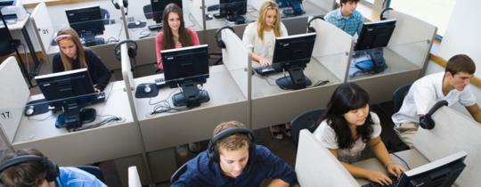 Państwo traci na umowach-zleceniach nawet 10 mld zł rocznie