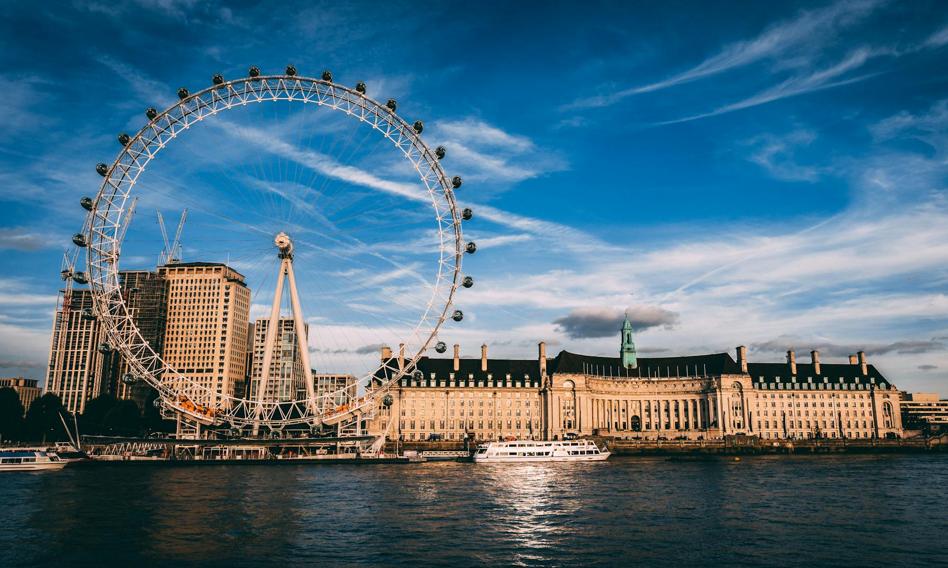 "Daily Telegraph" odpowiada Tuskowi. "Jeśli Polacy będą bogatsi od nas, to nie wskutek brexitu"