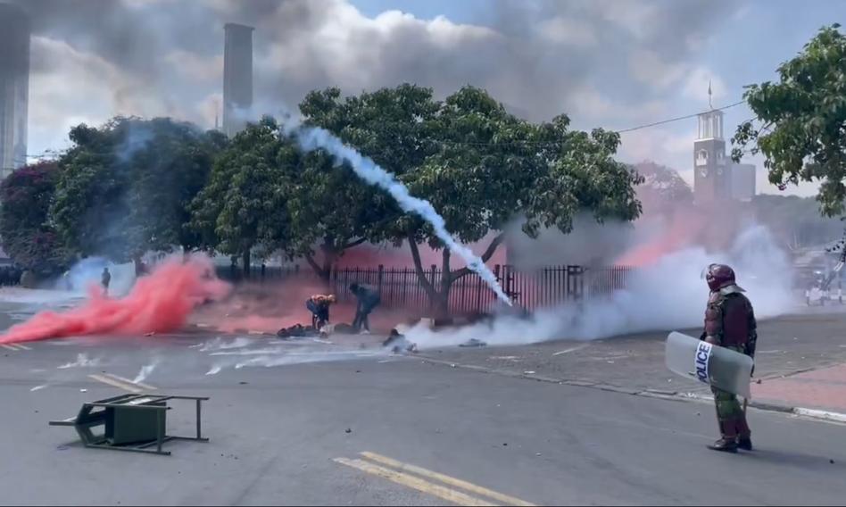 Brutalnie tłumione protesty przeciwko nowym podatkom w Kenii. Są ofiary