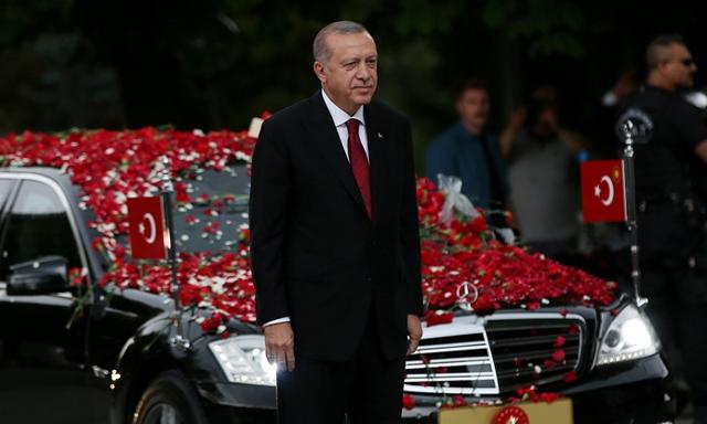 Prezydent Erdogan ponownie zaprzysiężony na szefa państwa