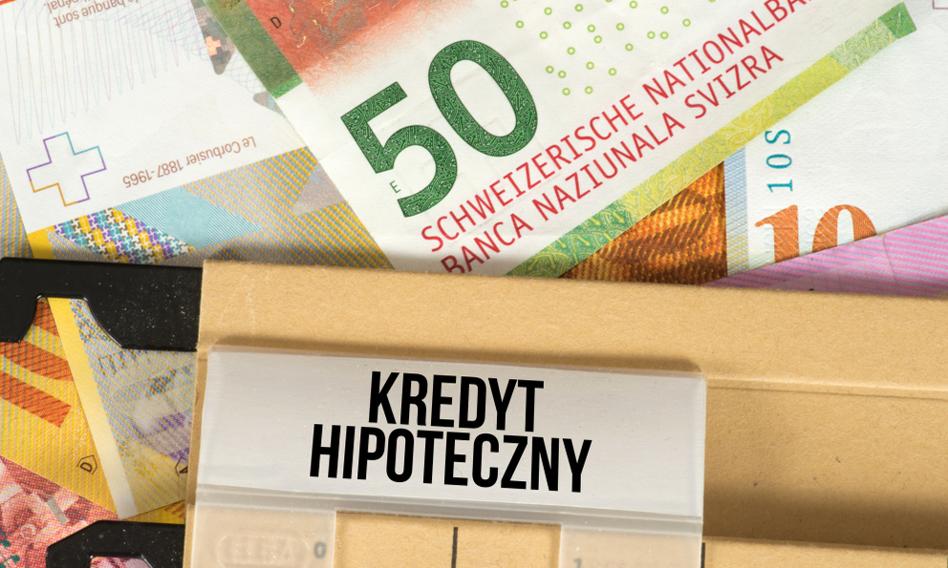 Łączny wpływ przewalutowania kredytów walutowych mBanku wg propozycji KNF wyniósłby 4,7-5,4 mld zł