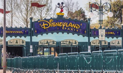 Pracowncy Disneylandu w Paryżu strajkują. Chcą podwyżki płac i lepszych warunków