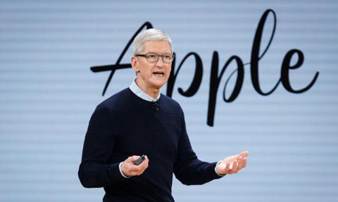 Apple obcina pensję swojemu dyrektorowi generalnemu. Zaboli go