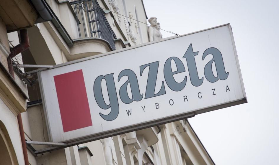 &quot;Wyborcza&quot; zarabia coraz mniej na reklamach. Wydatki przyciął m.in. rząd