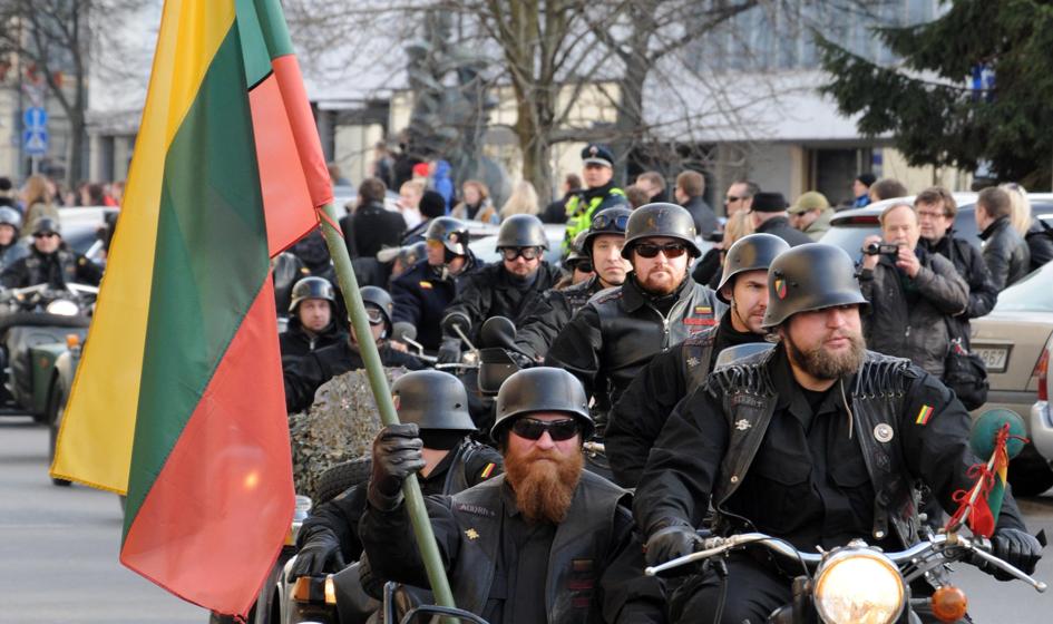 Polskie nazwiska niemile widziane na Litwie