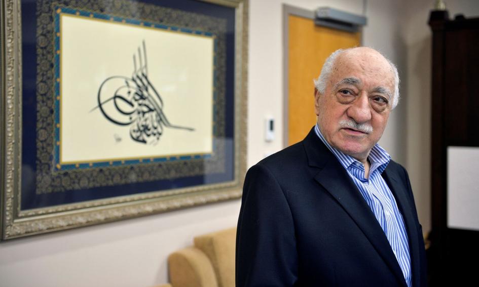 Turcja zwraca się do USA o aresztowanie Gulena z powodu próby puczu