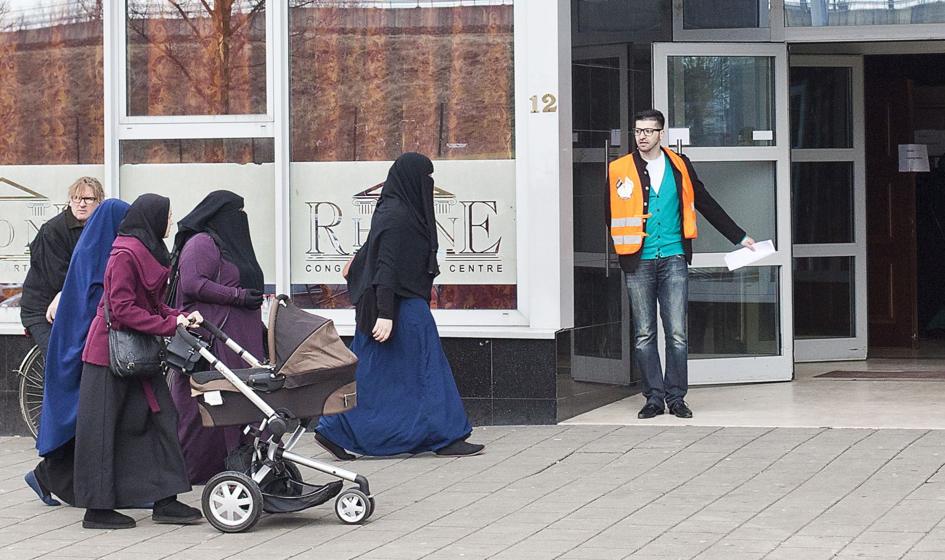 Holandia: izba niższa za zakazem zasłaniana twarzy przez muzułmanki