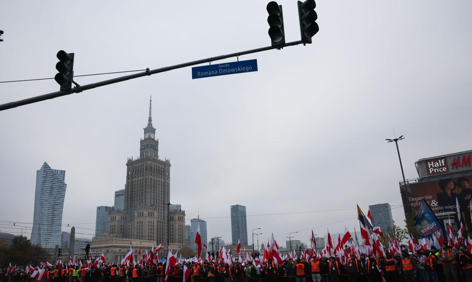 Polecenia szefa MSWiA ws. bezpieczeństwa podczas Marszu Niepodległości