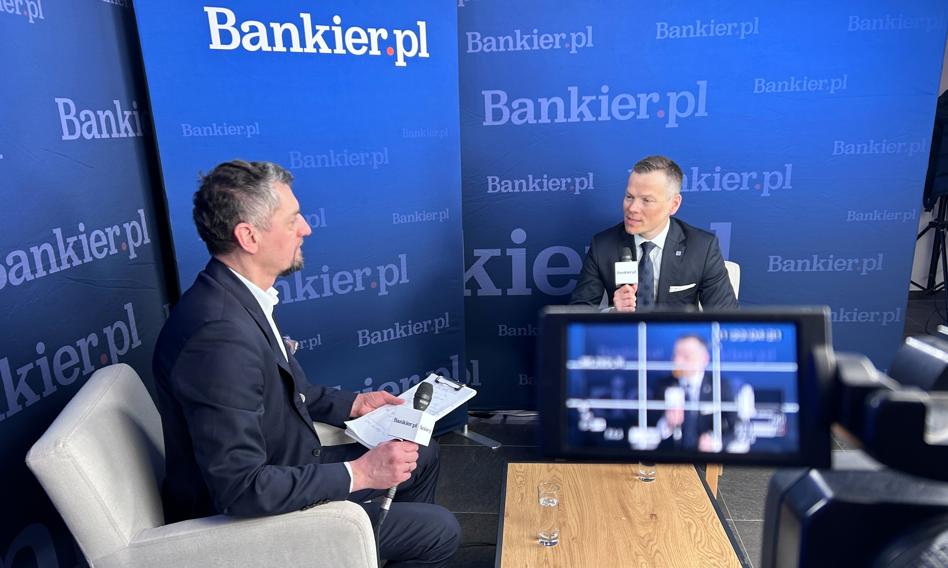 KNF sceptyczny wobec kryptowalut. Jastrzębski dla Bankier.pl: Regulacje, które nadchodzą, mają głównie funkcję ochronną