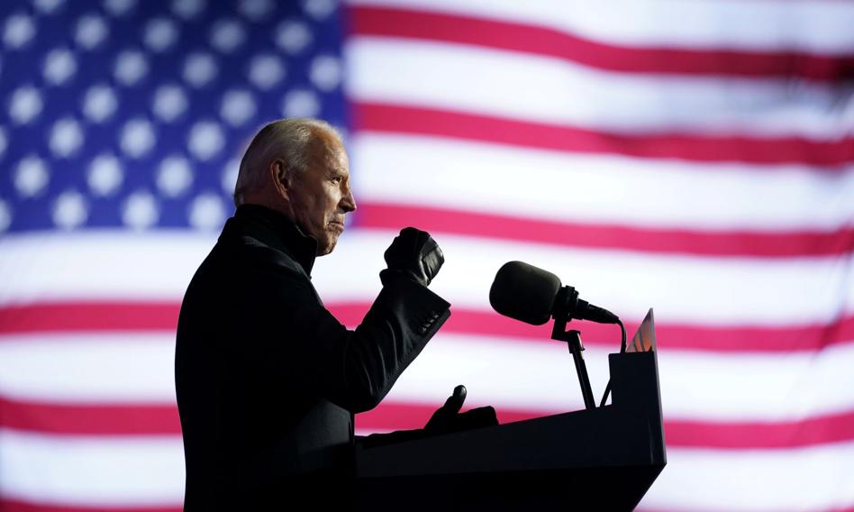 Biden obejmuje prowadzenie w Pensylwanii