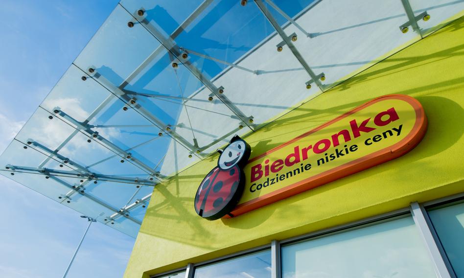 Rekordowa nagroda dla pracowników Biedronki. W kwietniu otrzymają przelewy