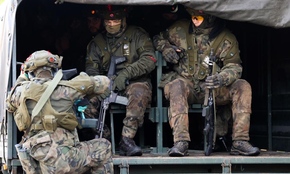 Operacja &quot;Horyzont&quot; aktywowana. Aż 10 tys. żołnierzy ruszy do akcji. &quot;To nie są czasy pokoju&quot;