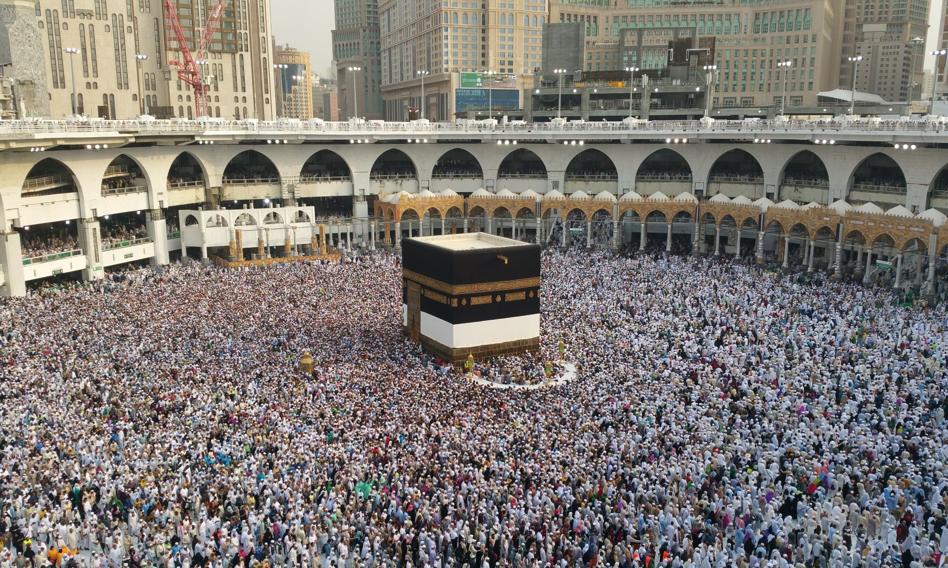 Pielgrzymka do Mekki tylko dla bogatych. Koszty wzrosły przez inflację i podatki w Arabii Saudyjskiej