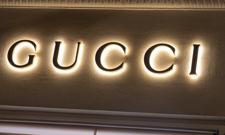 Gucci na kroplówce. Ikona mody masowo zamyka butiki, zwalnia i wyprzedaje srebra rodowe