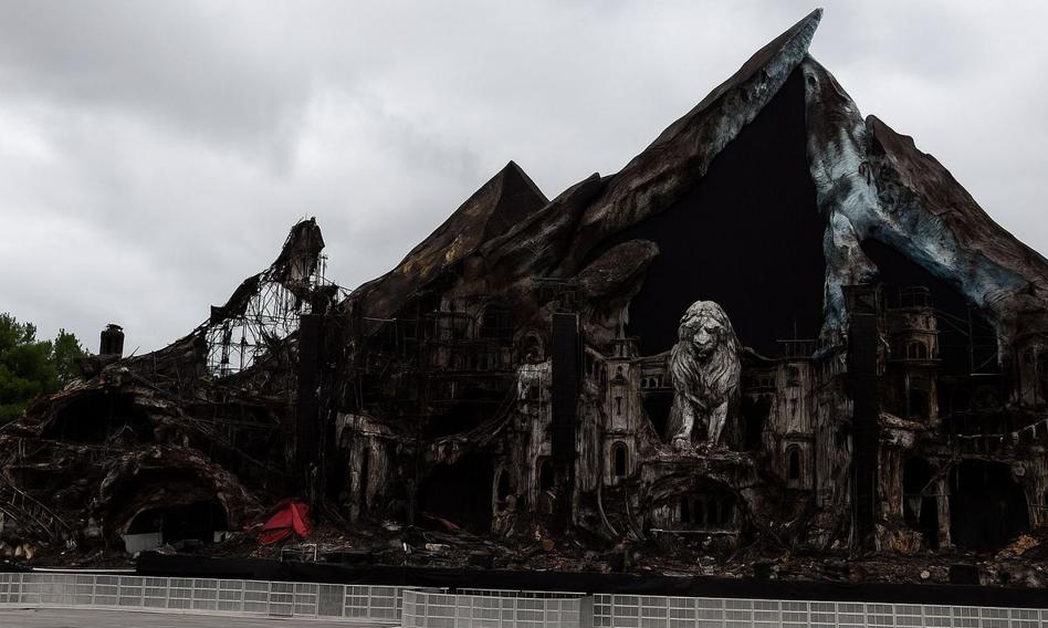 Wielki pożar sceny festiwalu Tomorrowland. Konstrukcja doszczętnie spłonęła