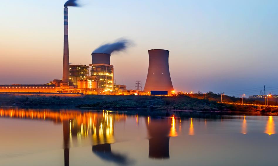 Energetyka jasnym punktem na GPW. Atomowa decyzja, KPO, wiatraki i spadek cen węgla w grze