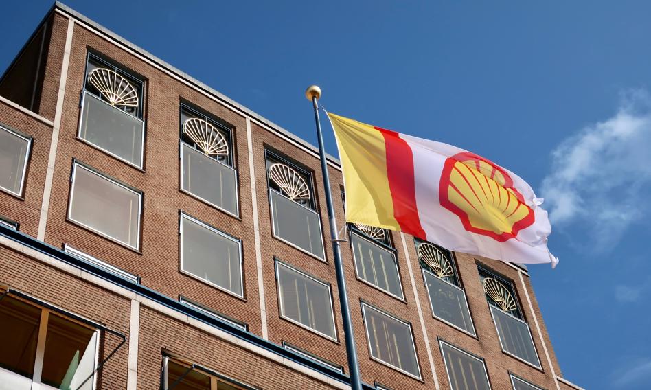 Shell pozwany za złe zarządzanie ryzykiem klimatycznym. To pierwsza taka sprawa na świecie