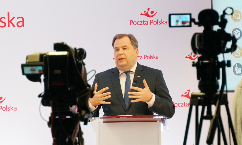 Związki kontra Poczta Polska. "Celowo niszczą firmę i degradują warunki zatrudnienia"