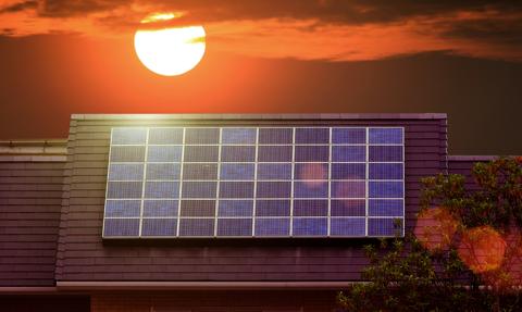 Za dużo słońca w energetyce? Sieci kluczowe dla rozwoju zielonej energii