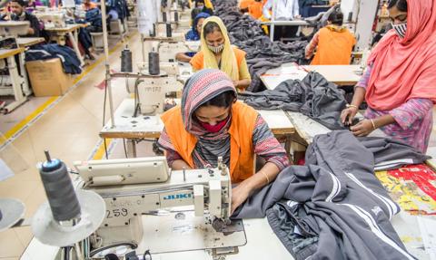 Bangladesz walczy o przemysł odzieżowy. Oferta dla USA w zamian za obniżenie ceł