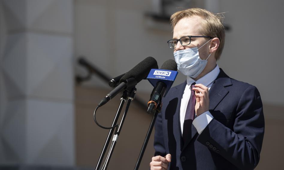 Wiceminister: KSF uznał rządowy projekt wakacji kredytowych za rozsądny kompromis
