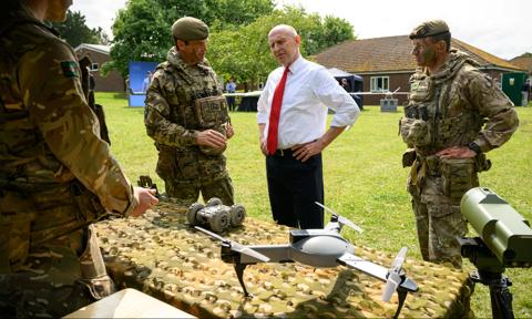 Wielka Brytania dziesięciokrotnie zwiększy dostawy dronów na Ukrainę