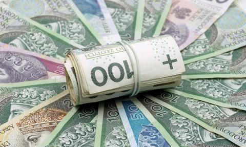 Ile kosztuje pożyczenie 10 tys. zł? Sprawdź ranking kredytów gotówkowych